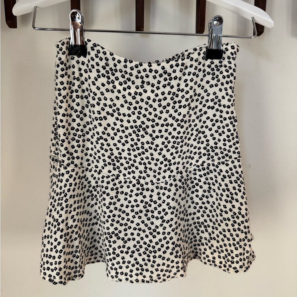Zara Black and White Floral Print Skirt